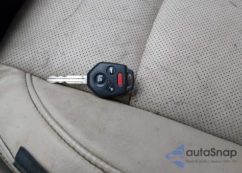 2016 Subaru Legacy 2.5I Limited z USA, uszkodzony, nr VIN 4S3BNBJ60G3056537